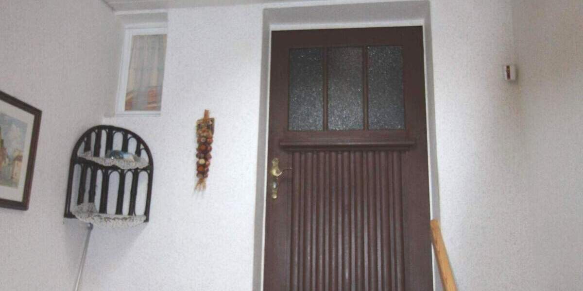Einfamilienhaus Pößneck Pößneck,Stadt - 7 Zimmer, 140 m&sup2;, 140.000&euro; | Angebot:26685583