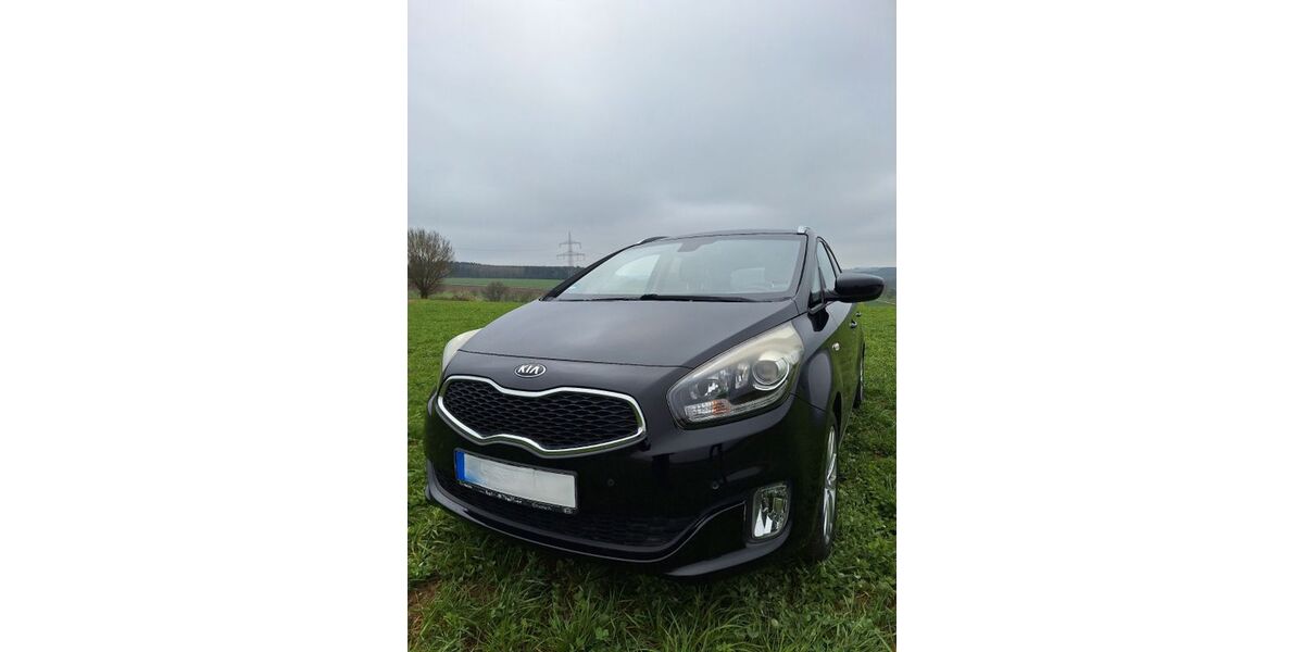 Kia Carens 78.000 km 13.790 &euro; Baltringen 88487
