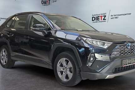 Toyota RAV 4 94.800 km 32.770 &euro; Wildau 15745