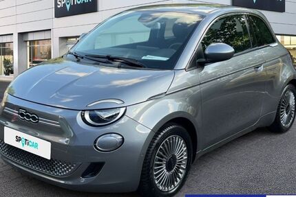 Fiat 500e 6.358 km 22.990 &euro; Hamburg 22529