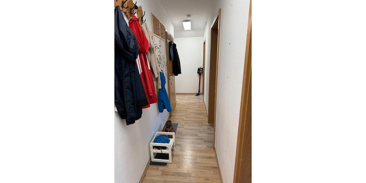 Dachgeschoßwohnung Hildburghausen - 3 Zimmer, 56 m&sup2;, 560&euro; | Angebot:26631207
