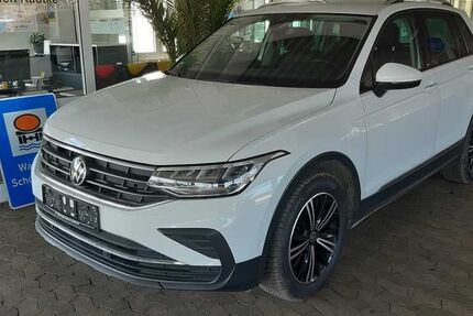 VW Tiguan 52.645 km 23.450 &euro; Herzberg 37412