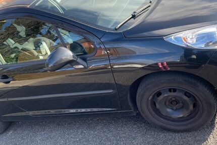 Peugeot 207 91.500 km 3.200 &euro; Bergheim 50129