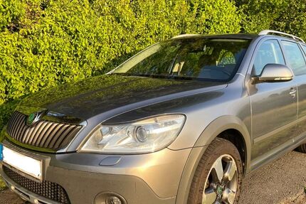Skoda Octavia 322.512 km 2.990 &euro; Freiberg 09599
