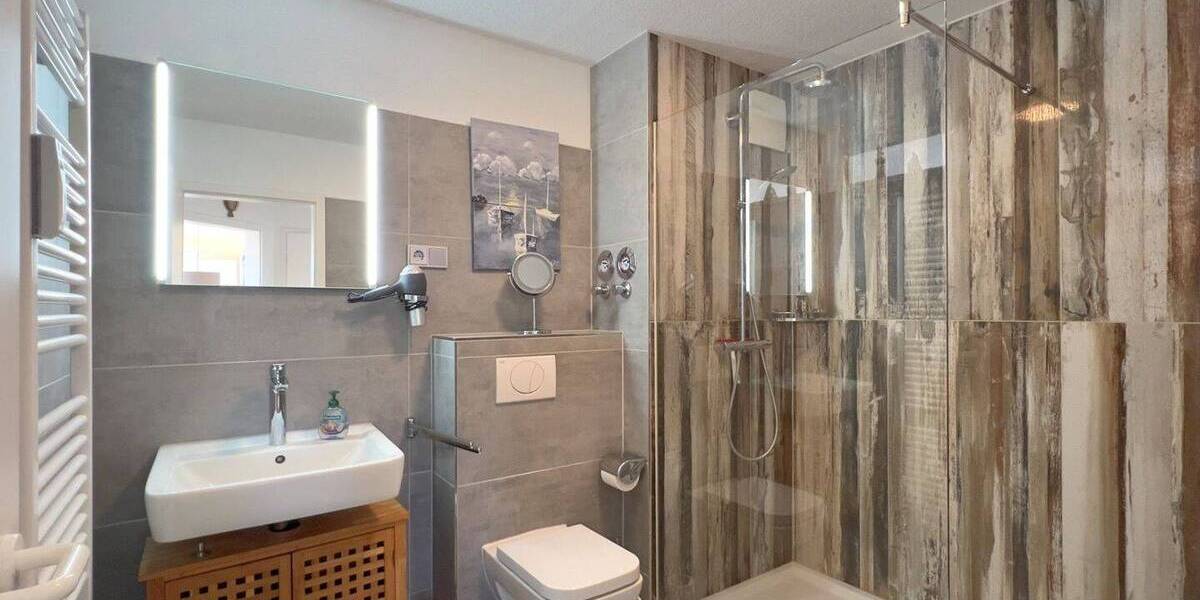 Etagenwohnung Zingst - 2 Zimmer, 62 m&sup2;, 319.000&euro; | Angebot:26277626