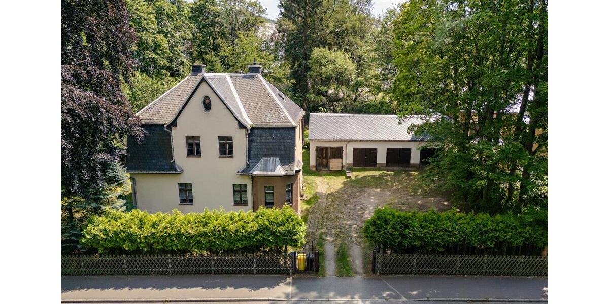 Villa in zentraler Lage in Annaberg-Buchholz, kein Denkmalschutz 7 zimmer