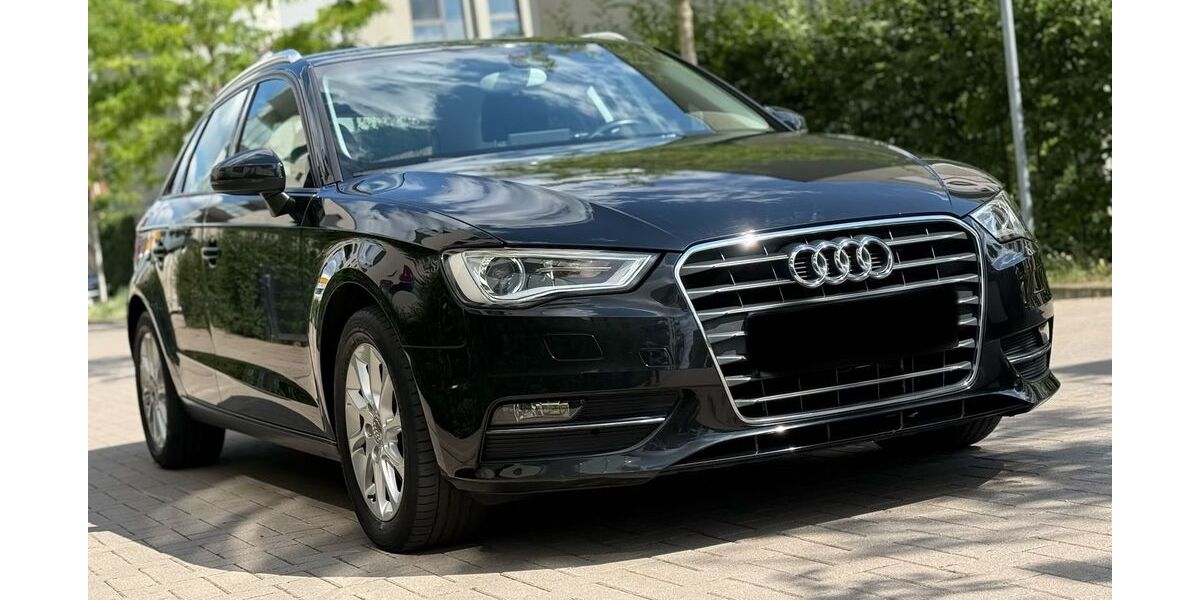 Audi A3 111.376 km 9.499 &euro; Hannover 30179