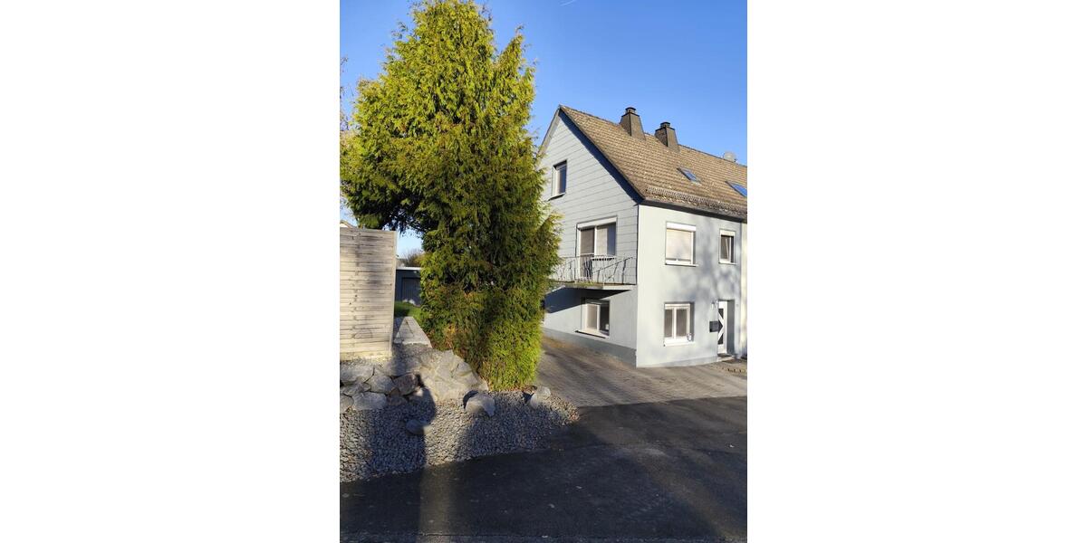 Doppelhaushälfte Stadtkyll - 4 Zimmer, 116 m&sup2;, 210.000&euro; | Angebot:25550582