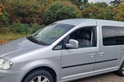 VW Caddy Maxi 227.030 km 6.000 &euro; Sankt Augustin 53757