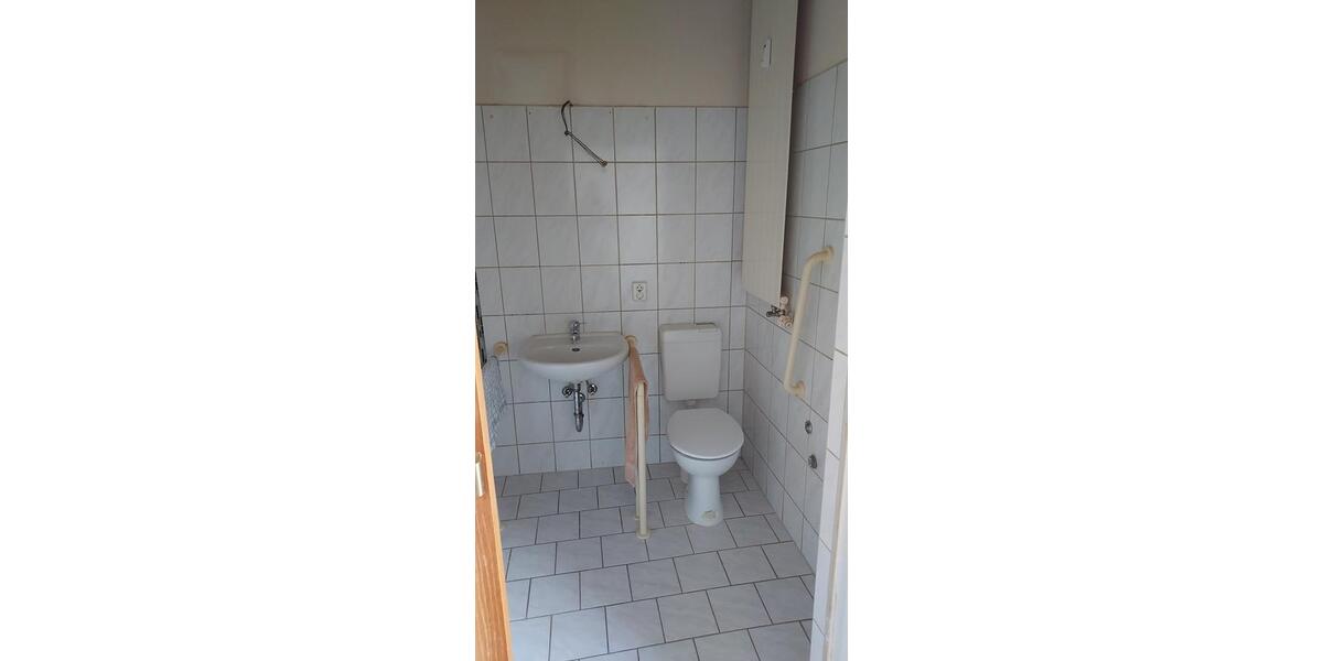 Erdgeschoßwohnung Jena - 3 Zimmer, 60 m&sup2;, 580&euro; | Angebot:26235259
