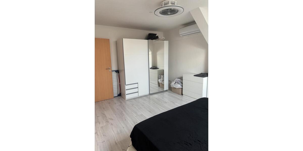 Dachgeschoßwohnung Neuhausen/Spree Spree - 2 Zimmer, 72 m&sup2;, 850&euro; | Angebot:25253115