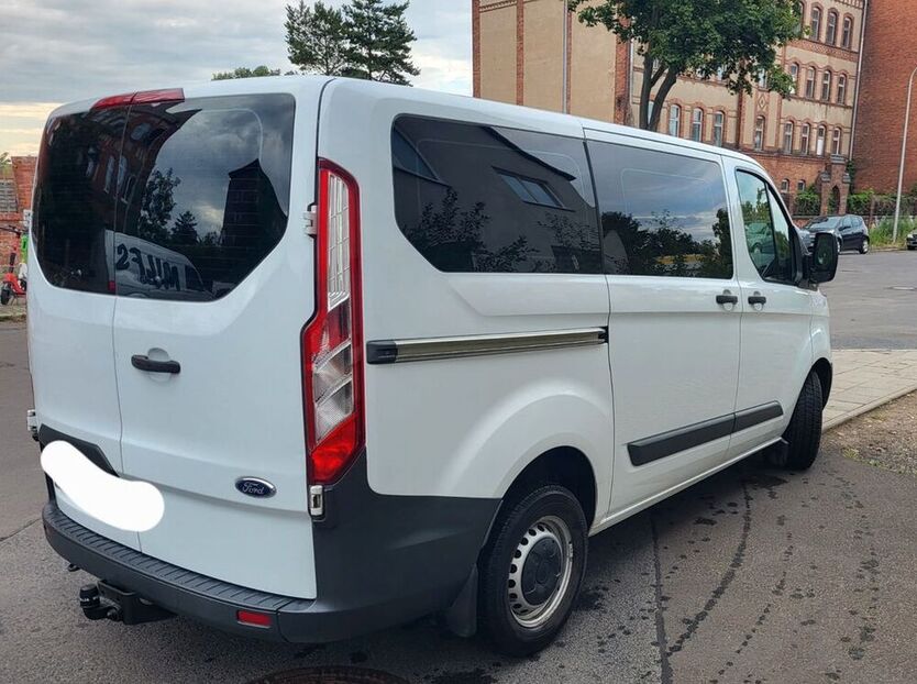 Transit Custom