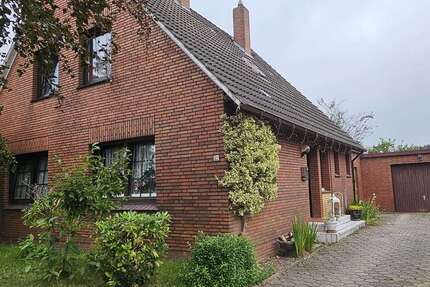 Haus zum Kaufen in Weener 149.000 € 104 m² 4 zimmer