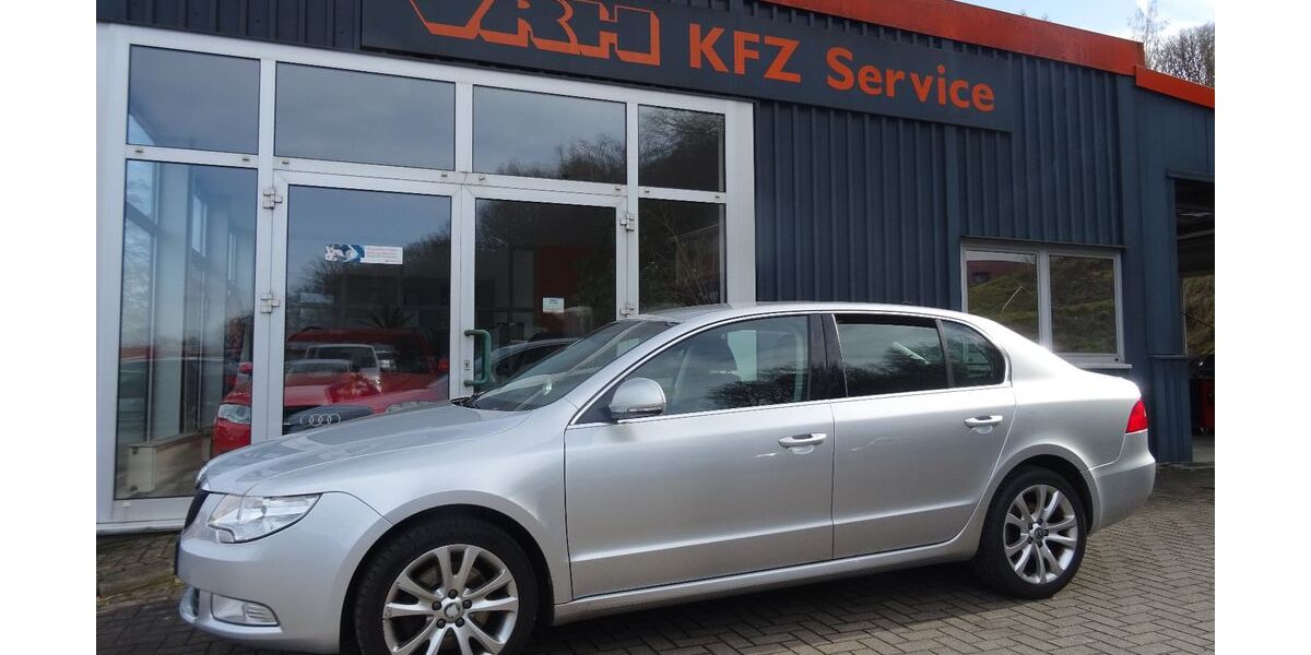 Skoda Superb 203.289 km 4.990 &euro; Wutha-Farnroda 99848