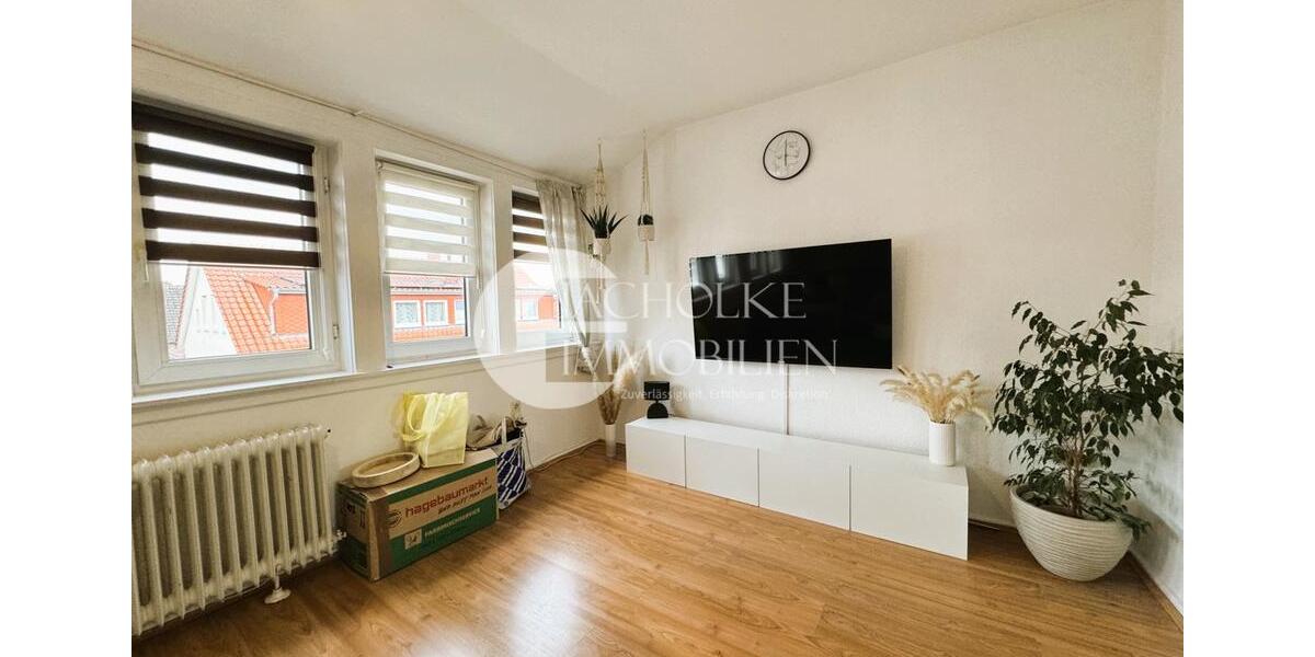 Dachgeschoßwohnung Uelzen - 3 Zimmer, 57 m&sup2;, 460&euro; | Angebot:24866316