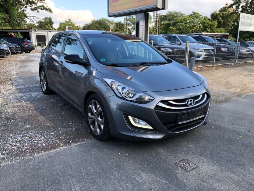 Hyundai i30 200.000 km 5.690 € Mainz-Kastel 55252