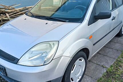 Ford Fiesta 203.200 km 1.000 &euro; Viersen 41747