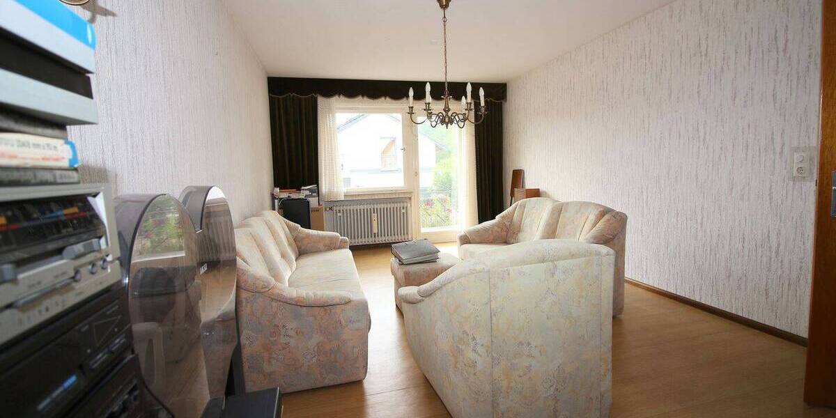 Einfamilienhaus Gaggenau Michelbach - 8 Zimmer, 170 m&sup2;, 310.000&euro; | Angebot:26908916