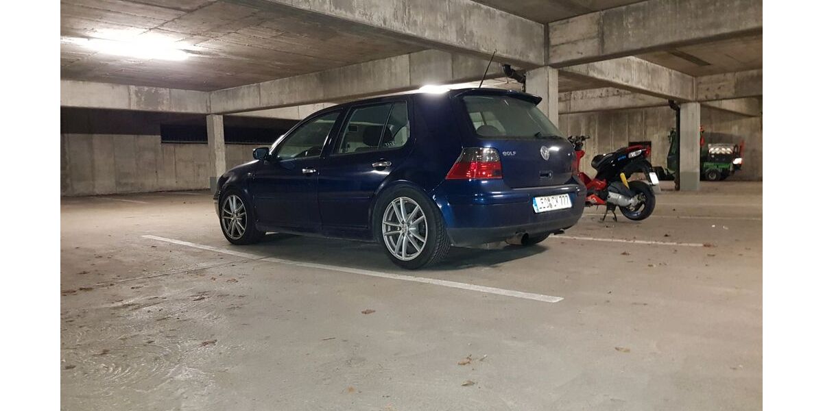 VW Golf 280.000 km 3.499 &euro; Leonberg 71229