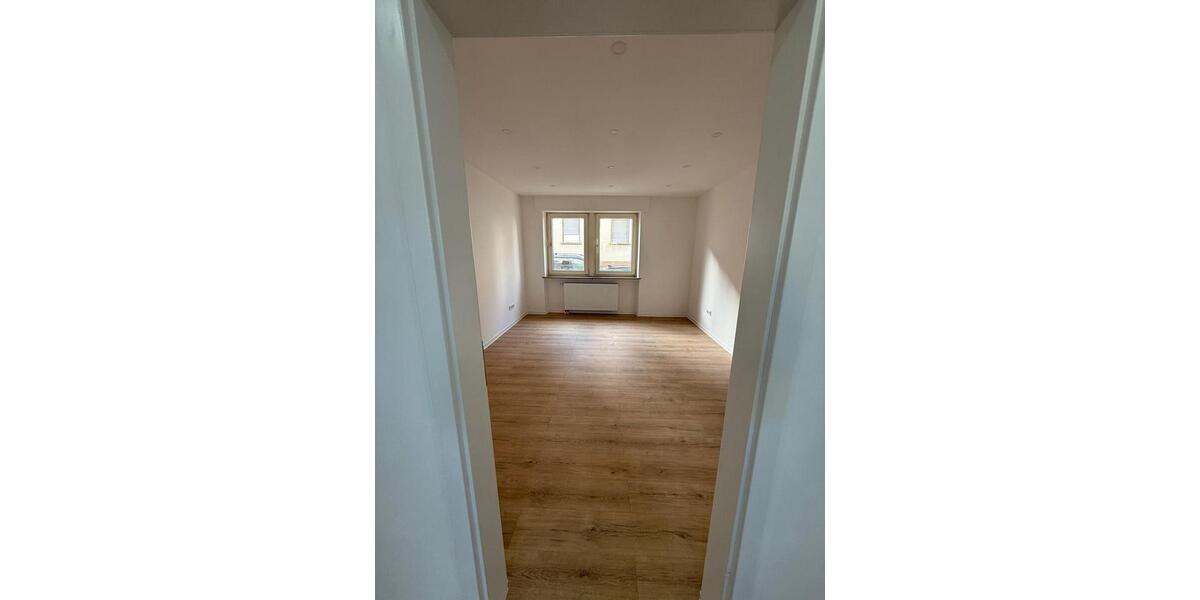Etagenwohnung Neunkirchen - 3 Zimmer, 60 m&sup2;, 650&euro; | Angebot:26138396