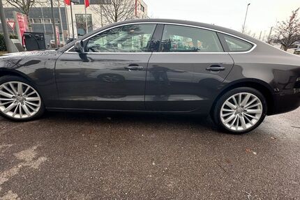 Audi A5 179.999 km 13.999 &euro; München 80992