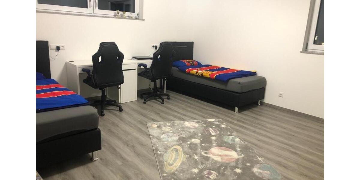 Einfamilienhaus Neuburg an der Donau - 6 Zimmer, 165 m&sup2;, 720.000&euro; | Angebot:27084166