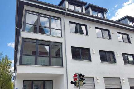 Wohnung Deggendorf - 2 Zimmer, 70 m&sup2;, 810&euro; | Angebot:26493309
