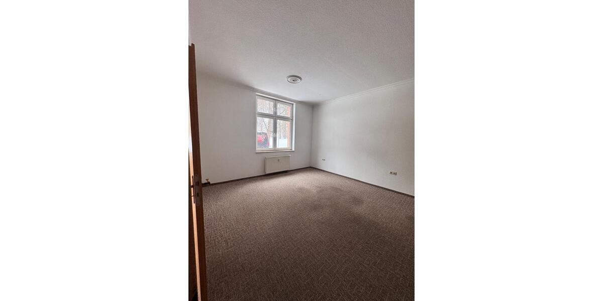 Erdgeschoßwohnung Bad Dürrenberg - 2 Zimmer, 53 m&sup2;, 351&euro; | Angebot:24784239