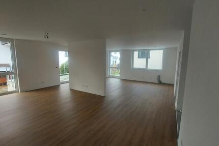 Neubau Erstbezug 4-Zimmer Wohnung in Korb-Kleinheppach 4 zimmer