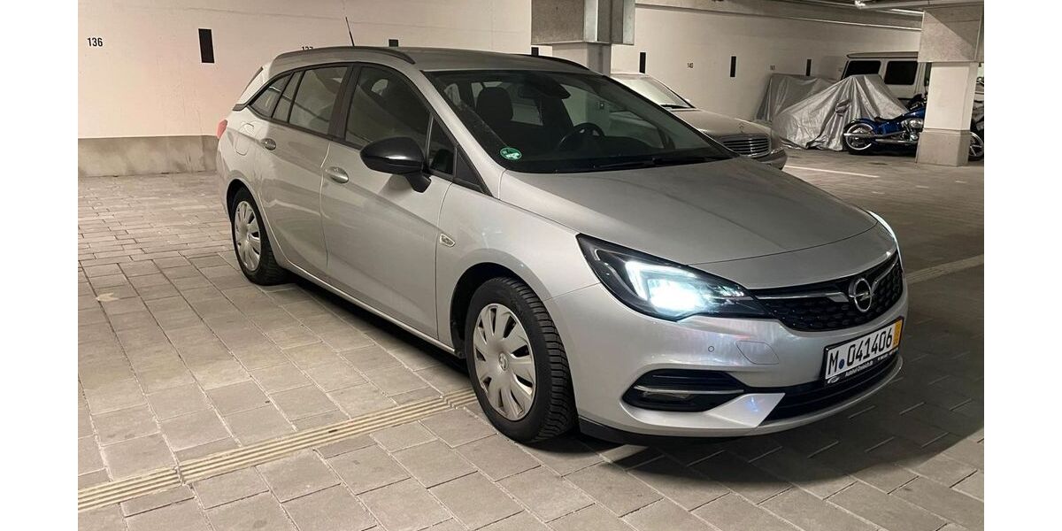 Opel Astra 160.130 km 9.700 &euro; München 81541