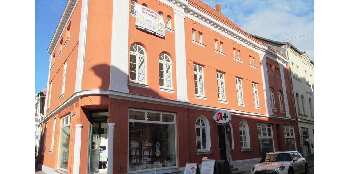 Etagenwohnung Güstrow - 4 Zimmer, 169 m&sup2;, 1.300&euro; | Angebot:20918997