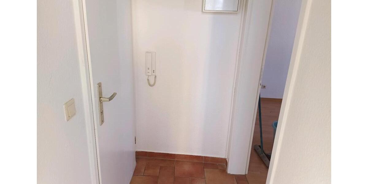 Etagenwohnung Güstrow - 3 Zimmer, 74 m&sup2;, 575&euro; | Angebot:26383757