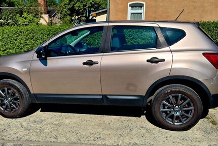Nissan Qashqai 140.000 km 6.500 &euro; Chemnitz 09130