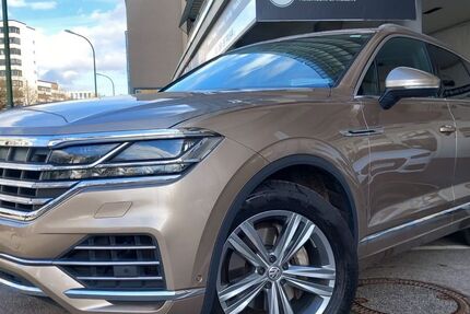 VW Touareg 126.000 km 42.800 &euro; München 81541