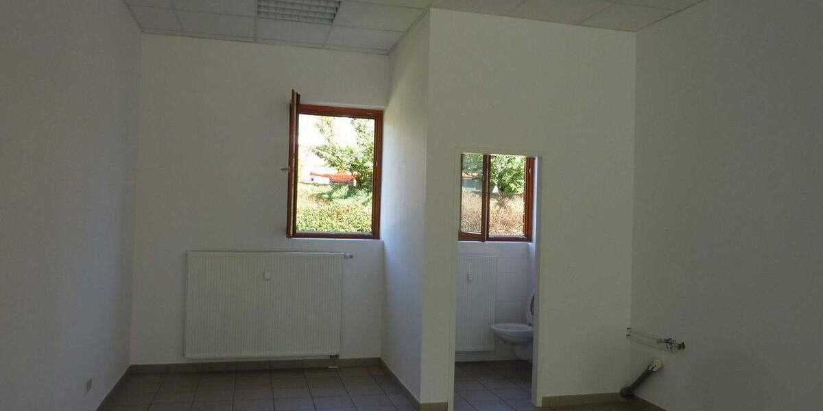 Bestandsimmobilie mit nachhaltigem Cashflow – langfristig vermietetes Ladenlokal zu verkaufen! 1 zimmer