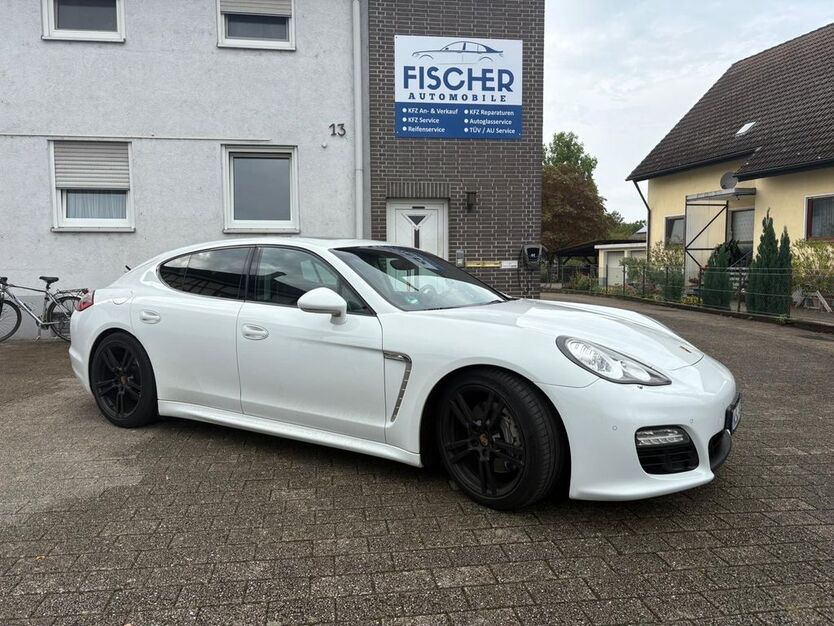Porsche Panamera 225.000 km 24.900 € Neuried 77743