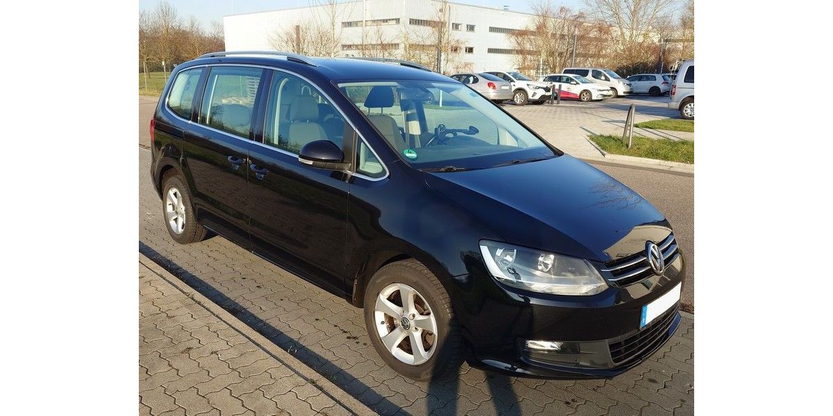 VW Sharan 204.000 km 9.300 &euro; Karlsruhe 76227
