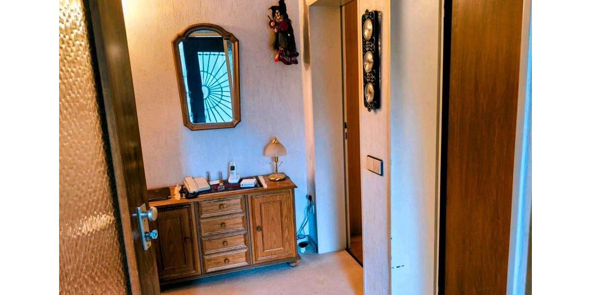 Einfamilienhaus Möckmühl - 8 Zimmer, 191 m&sup2;, 450.000&euro; | Angebot:25944615