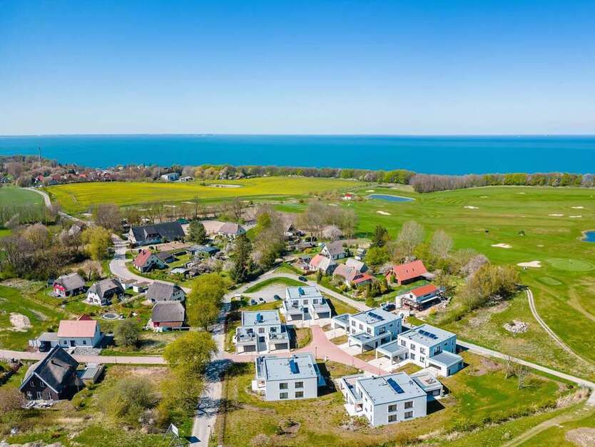 Grundstück zu verkaufen in Lohme 166.500 € 666 m²