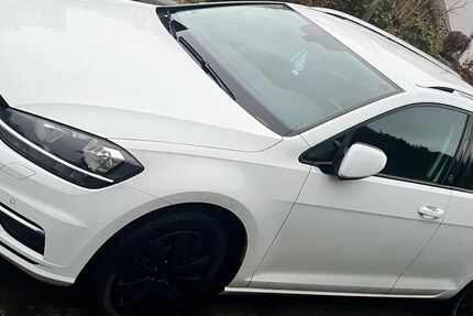 VW Golf 116.000 km 10.500 &euro; Wilnsdorf 57234
