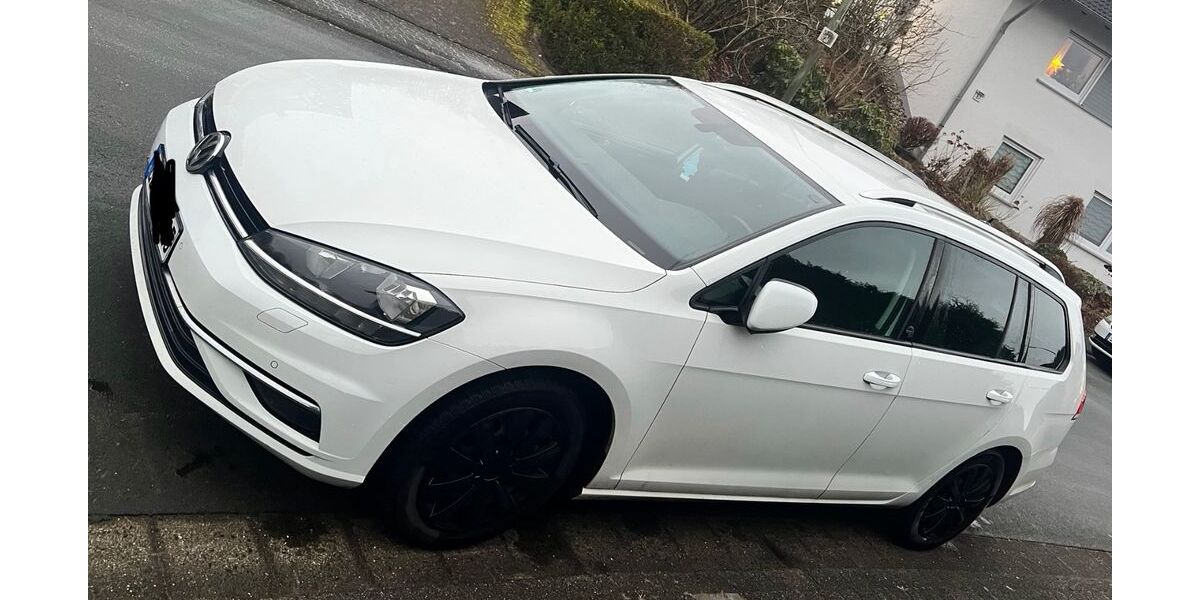 VW Golf 116.000 km 10.500 &euro; Wilnsdorf 57234