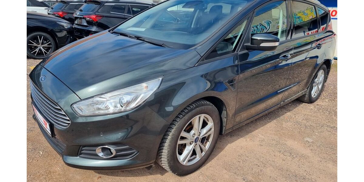Ford S-Max 166.300 km 11.788 &euro; Halle / Saale 06112