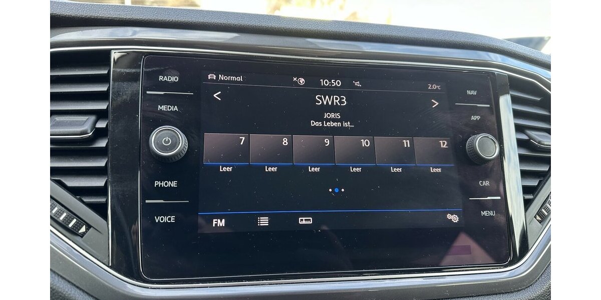 VW T-Roc IQ.DRIVE LED Navi PDC SHZ 127.074 km 18.000 &euro; Mainz 55122