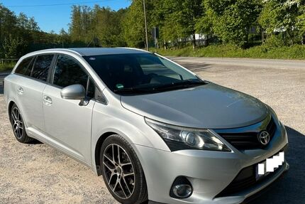 Toyota Avensis 153.000 km 9.000 &euro; Diedorf 86420