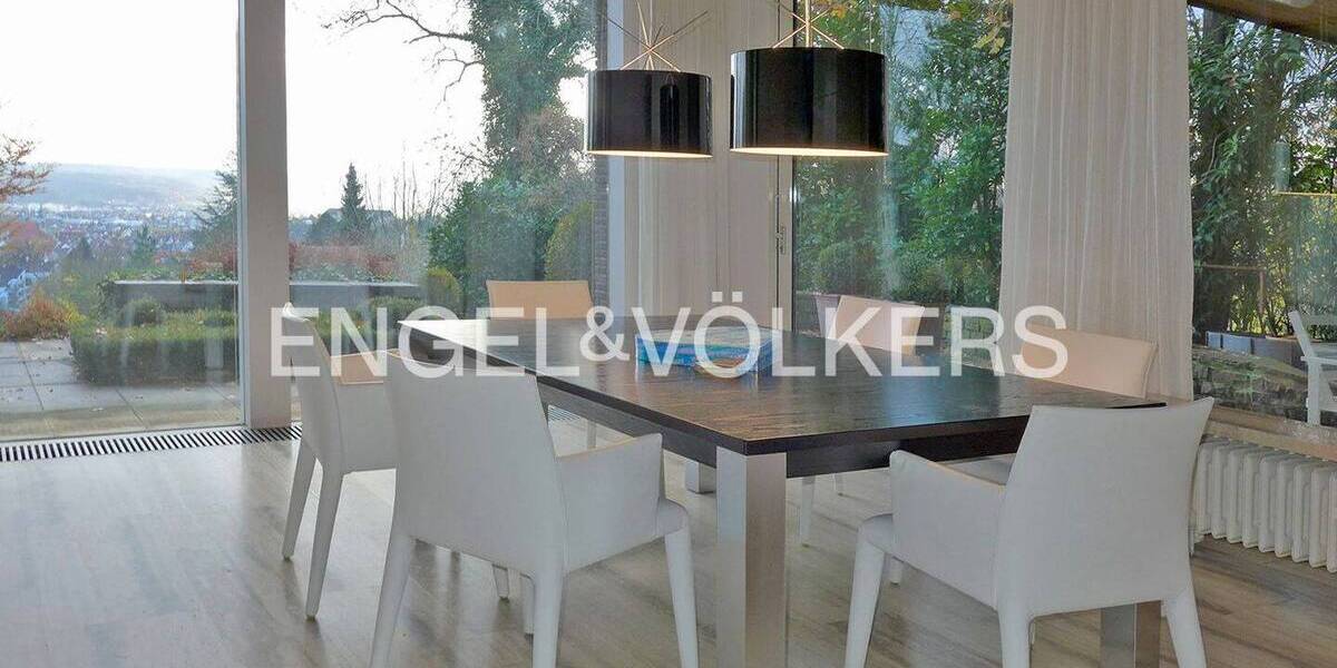 Einzigartiges Miet-Anwesen mit Freiräumen 8 zimmer