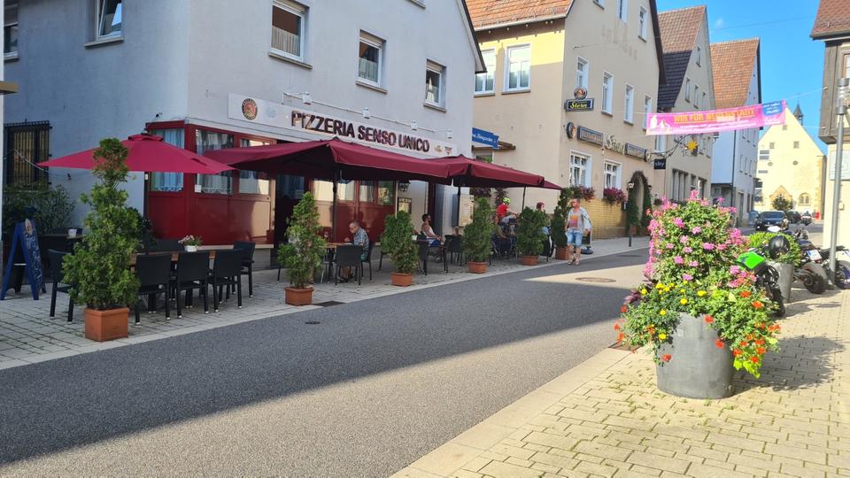 Traditions Ristorante - Pizzeria in Top Lage zu verpachten zimmer