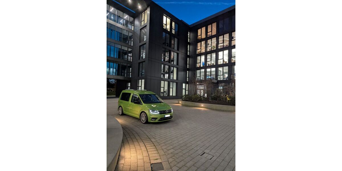 VW Caddy 18.000 km 45.999 &euro; Bonn 53229