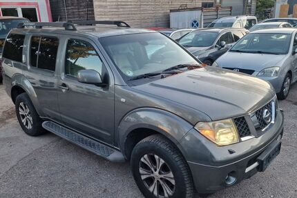 Nissan Pathfinder 136.000 km 6.333 &euro; MÜNCHEN 80995