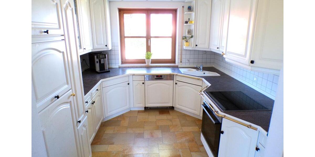 Mehrfamilienhaus, Wohnhaus Böhmfeld - 11 Zimmer, 301 m&sup2;, 1.095.000&euro; | Angebot:26992716