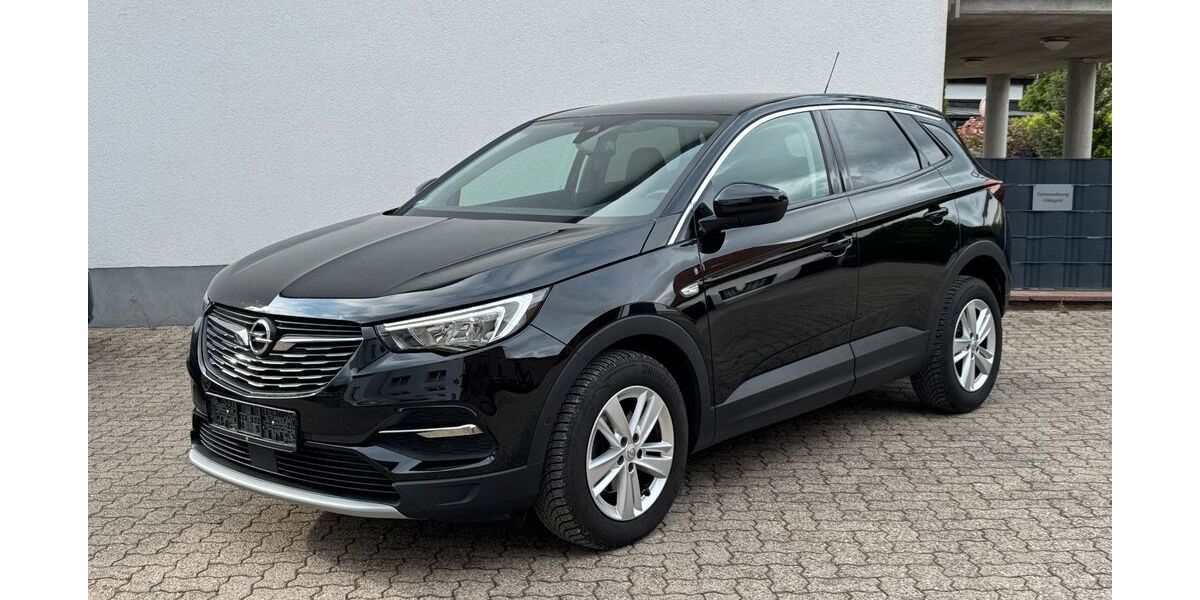 Opel Grandland (X) 67.159 km 14.999 &euro; CLAUSEN 66978
